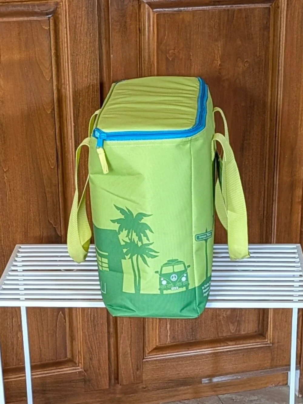 Trader JoeS nwt insulated